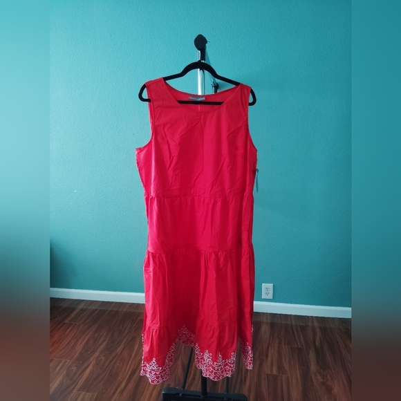 Jessica London  Red Sleeveless Tiered Dress  Embroidered Hem Flowy Fit (C-20) - Picture 13 of 14